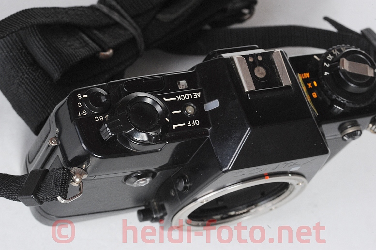 CONTAX 137 MD Quartz black- gebraucht Gehäuse body